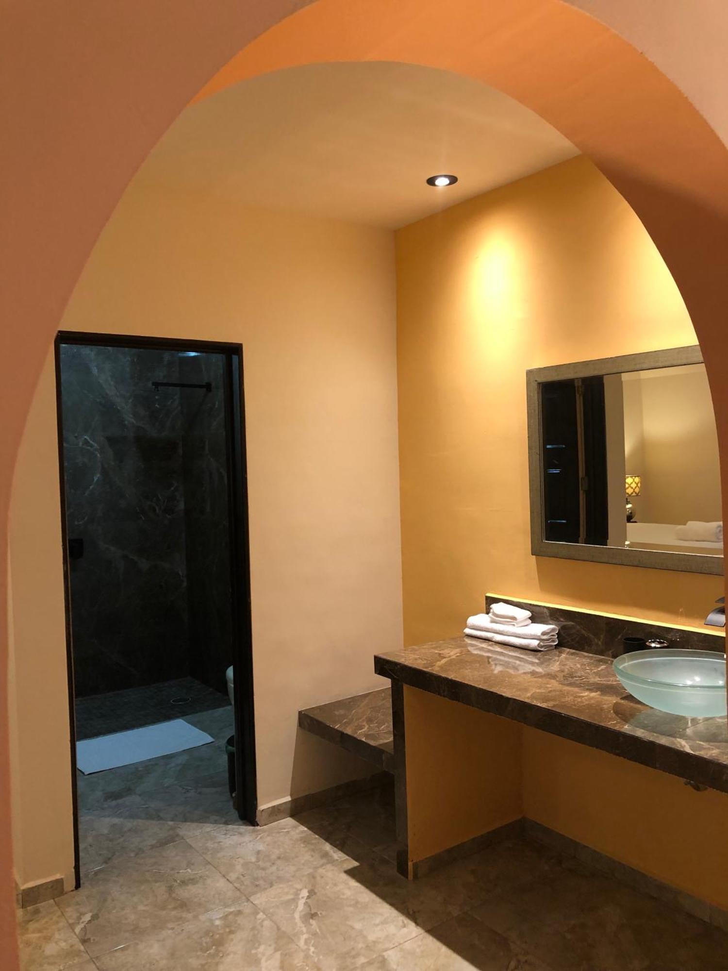 Tres Iguanas Apart Hotel - New, Cozy & Spacious Flats, Short Walk To Beach Loreto  Eksteriør billede