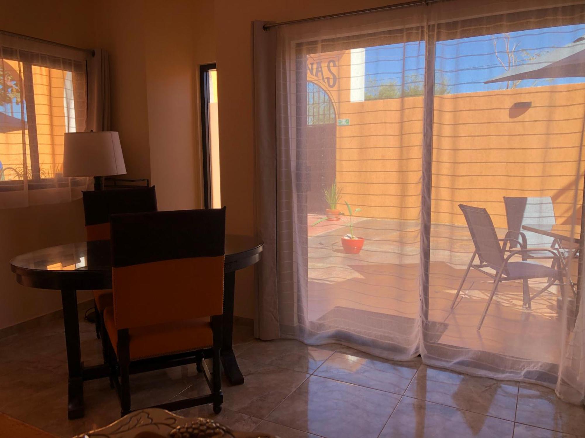 Tres Iguanas Apart Hotel - New, Cozy & Spacious Flats, Short Walk To Beach Loreto  Eksteriør billede