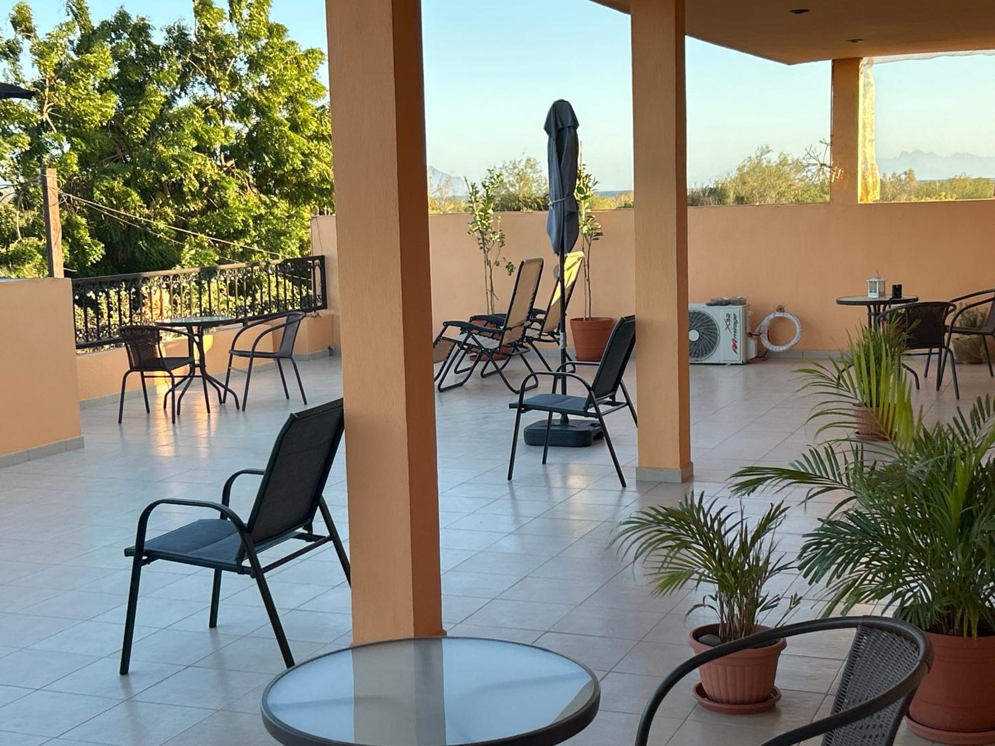 Tres Iguanas Apart Hotel - New, Cozy & Spacious Flats, Short Walk To Beach Loreto  Eksteriør billede