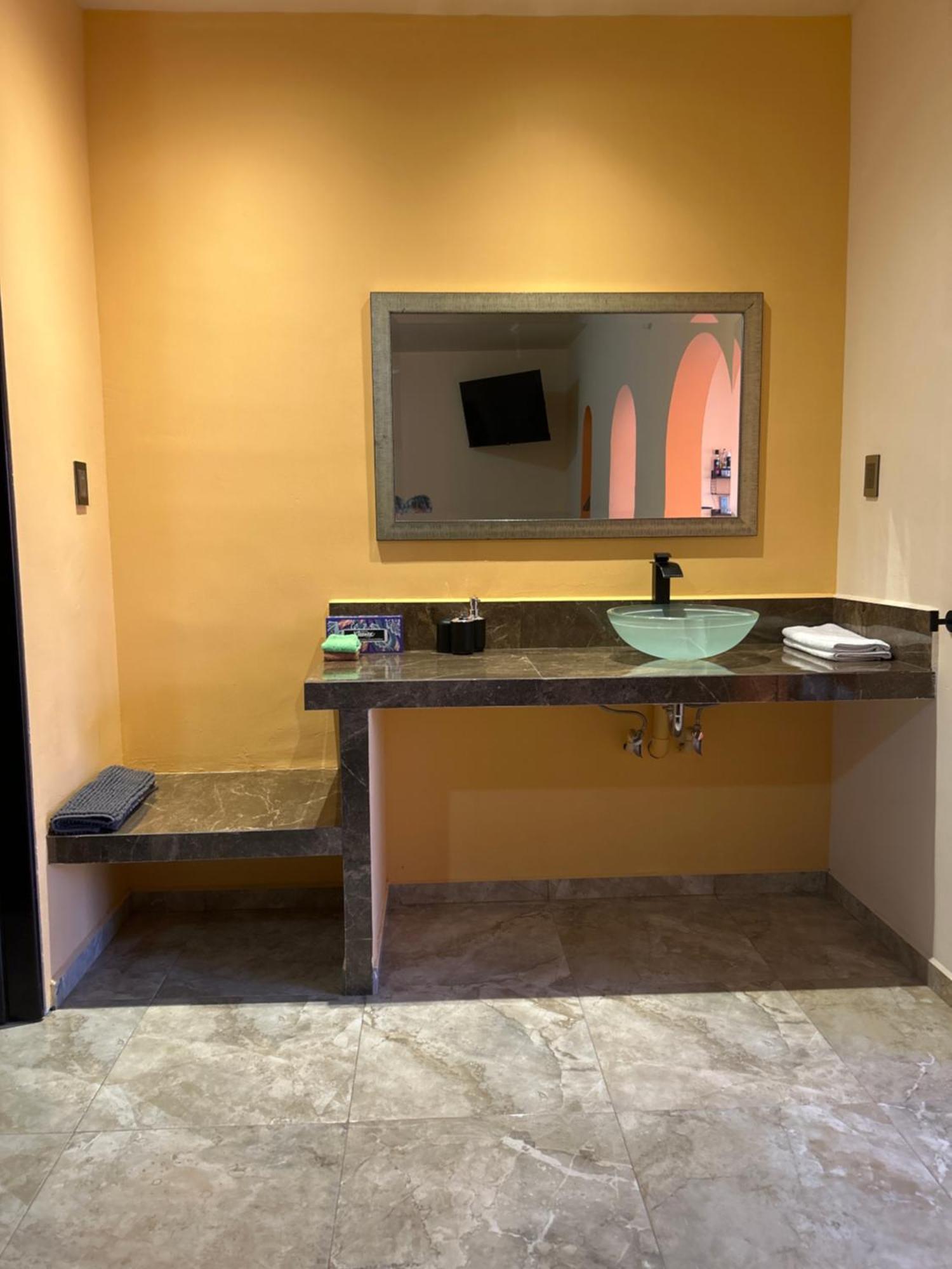 Tres Iguanas Apart Hotel - New, Cozy & Spacious Flats, Short Walk To Beach Loreto  Eksteriør billede